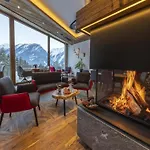 Chalet Rossberg With Panoramic View Neukirchen am Großvenediger