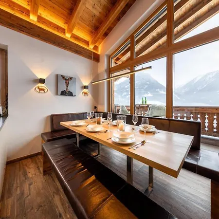 Rossberg With Panoramic View Chalé Neukirchen am Großvenediger