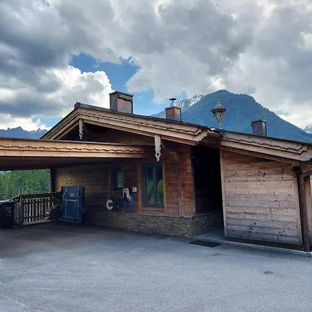 Rossberg With Panoramic View Alpstuga *
