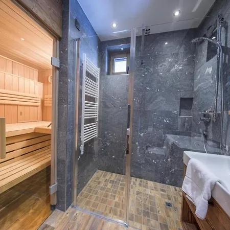 Rossberg With Panoramic View